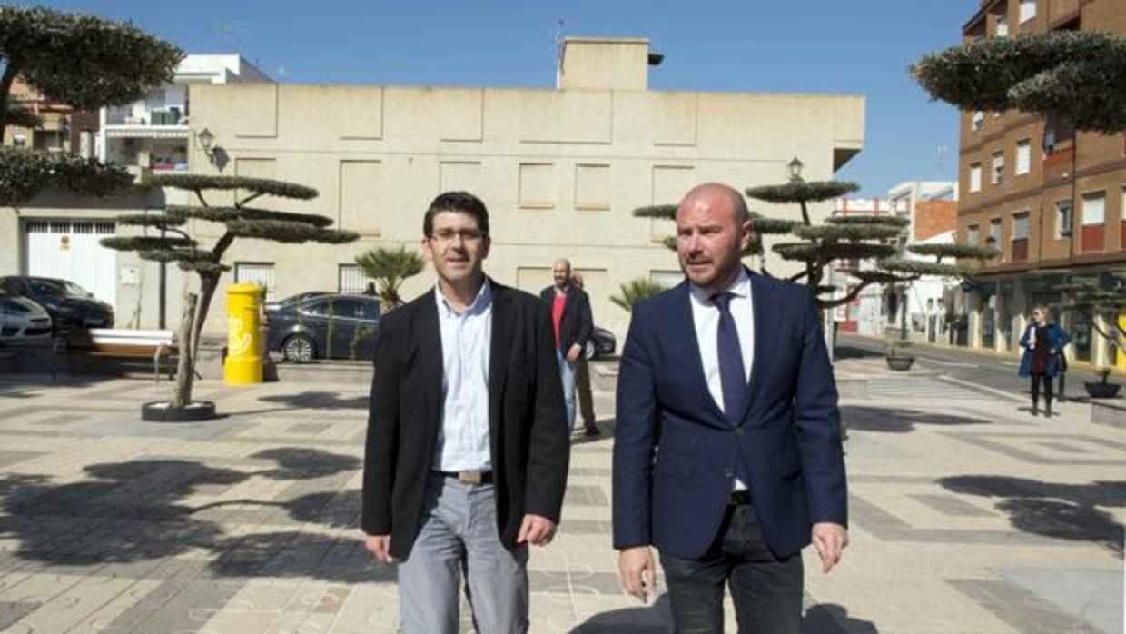 El president, Jorge Rodríguez, i l'alcalde, Toni Gaspar, visiten les actuacions executades en el municipi del Camp de Morvedre amb fons de la corporació