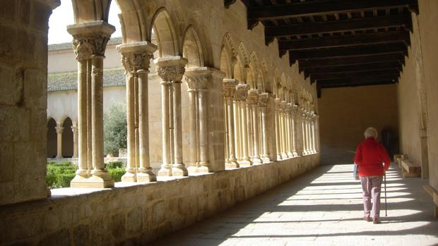 El pueblo de Santa María y el Obispado se verán ante el juez por la titularidad del claustro