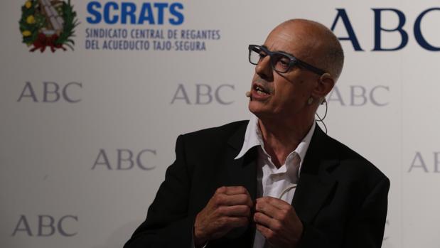 Julià Álvaro dimite también como portavoz de Verds-Equo y se queda como militante de base