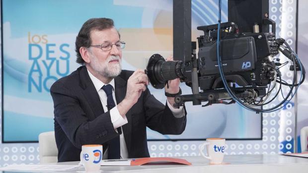 La nieve frena a un hiperactivo Rajoy