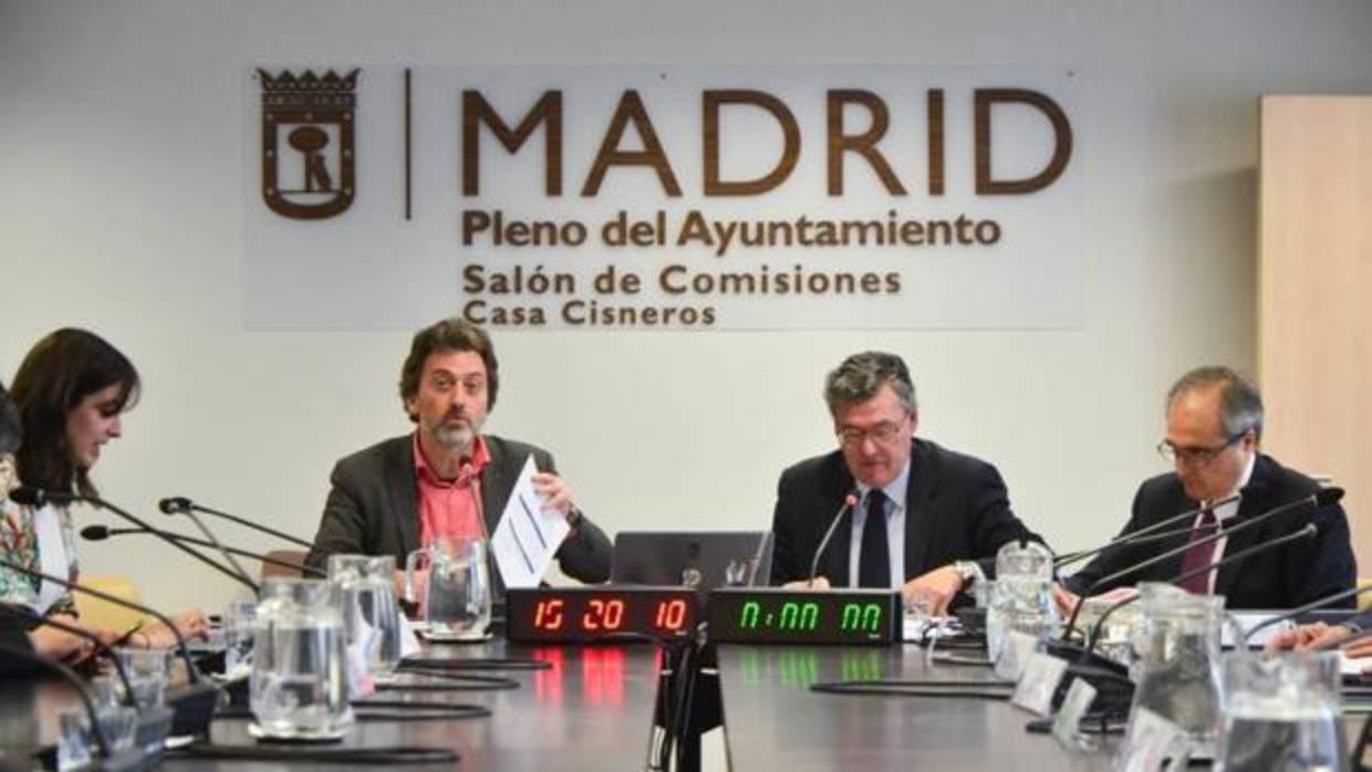 Los miembros de la comisión de investigación sobre Bicimad