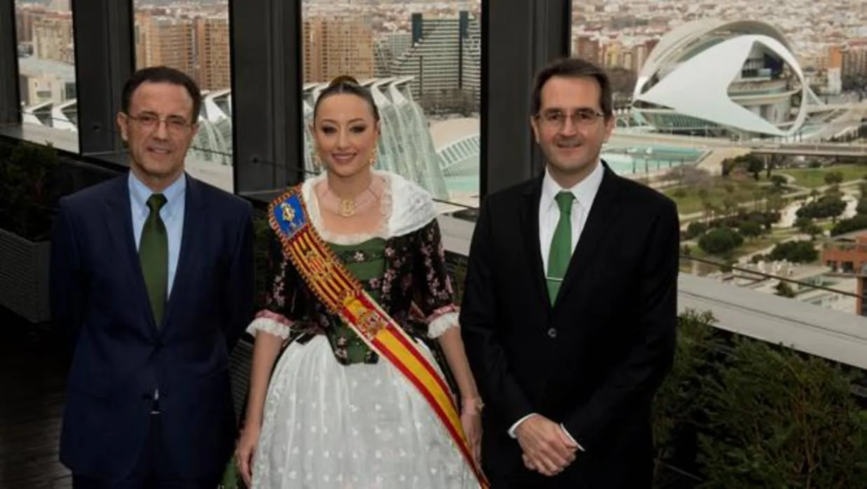 Rocío Gil, Fallera Mayor de Valencia, en su visita a la sede de Iberdrola