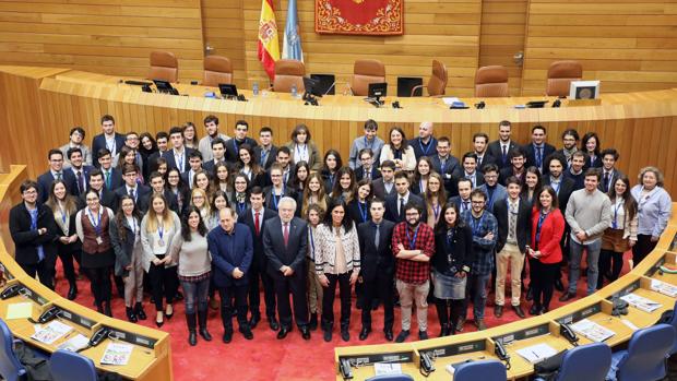 Los «frikis» de la palabra ahora están de moda