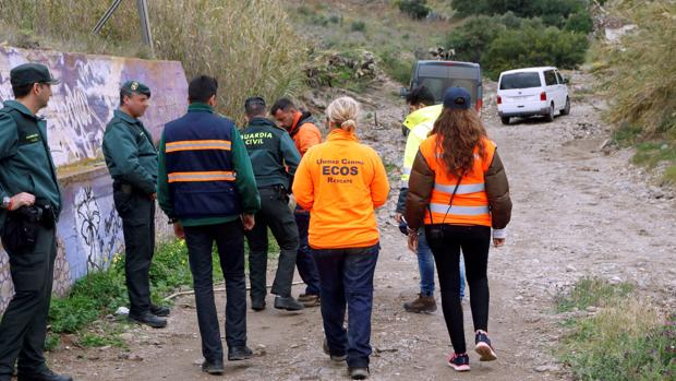 Gabriel, niño desaparecido en Níjar: Vacían la depuradora donde se encontró la camiseta