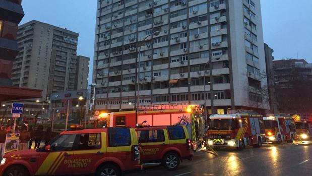 Más de 150 familias desalojadas tras provocarse un incendio en General Perón