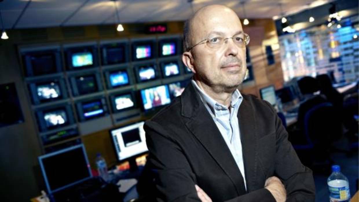 Nacho Villa fue director general de la Radio Televisión de Castilla-La Mancha desde agosto de 2011 hasta el julio de 2015