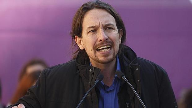 Podemos achaca la muerte del senegalés de Lavapiés a la «xenofobia», «el capitalismo» y el «ser pobre»