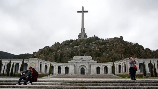 El prior del Valle de los Caídos desbloquea la exhumación de víctimas republicanas