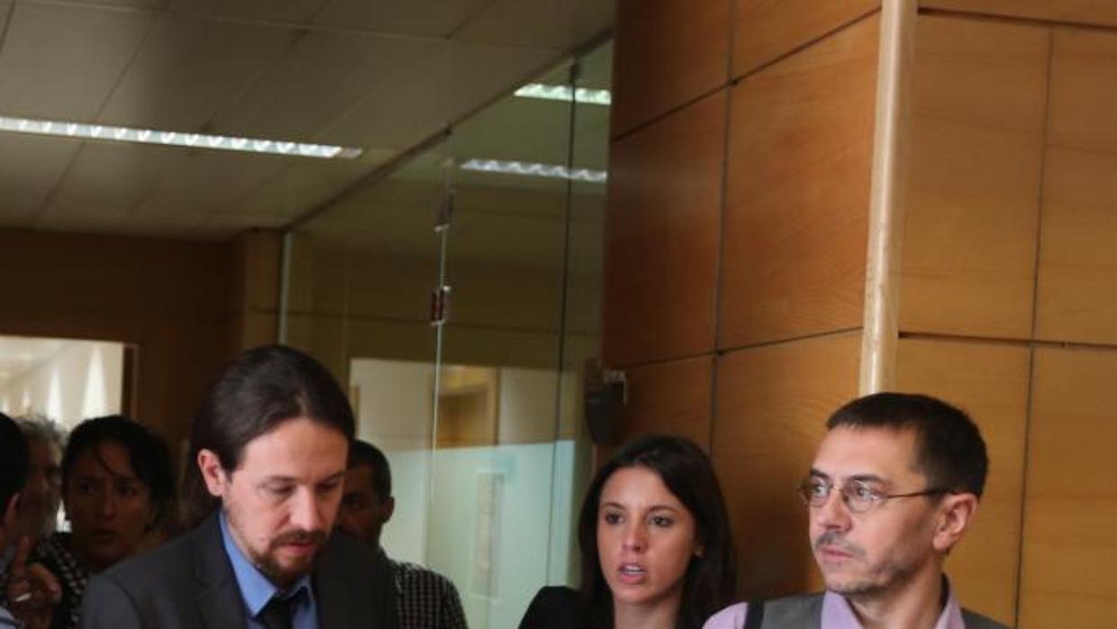 Pablo Iglesias, Irene Montero y Juan Carlos Monedero