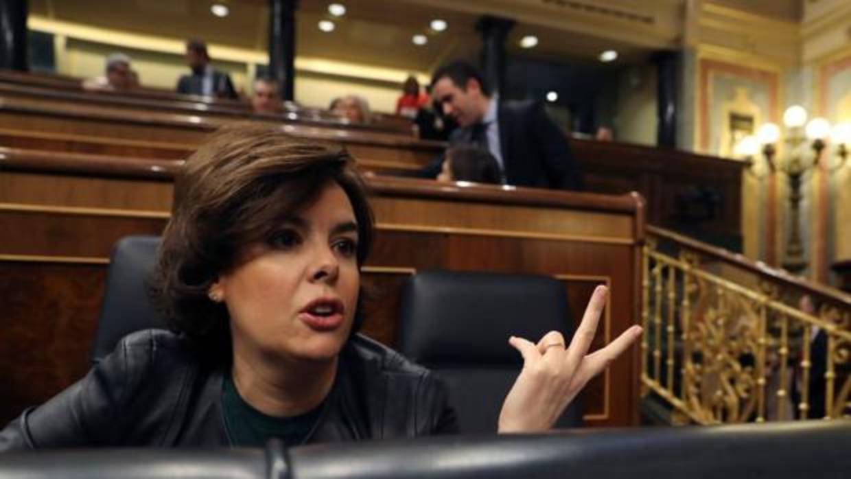 La vicepresidenta del Gobierno, Soraya Saénz de Santamaría, este miércoles en el Congreso de los Diputados