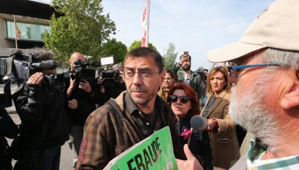 La 'pataleta' de Monedero: Llama «prevaricadores» a los directores de periódicos por el caso Cifuentes