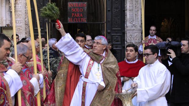 La bendición de las palmas y «La Borriquita» llenan el Domingo de Ramos