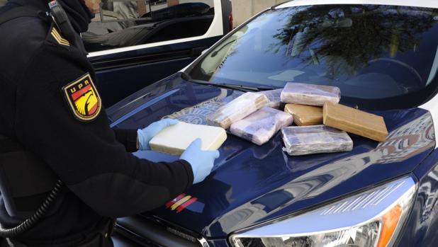 Intervienen diez kilos de cocaína en un control de acceso a Burgos y detienen al conductor del turismo