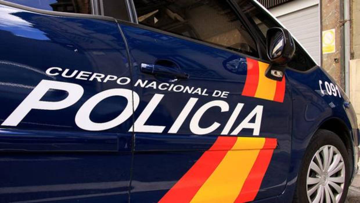 Matan con un objeto contundente a una madre y su hijo menor en su casa de Murcia