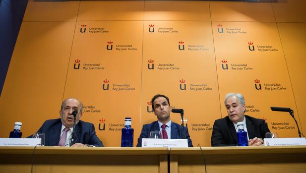 El rector de la URJC pide un observador externo para investigar el máster de Cifuentes