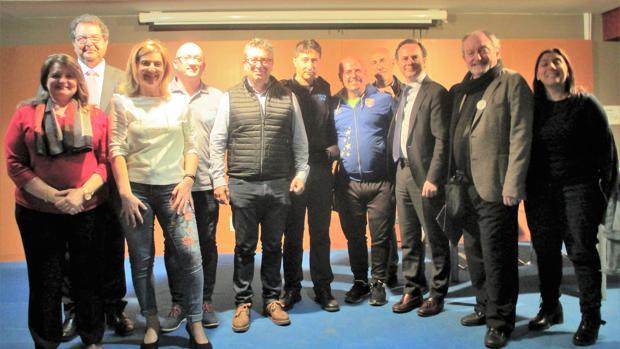 Nace una plataforma de familias para frenar el botellón en Alicante