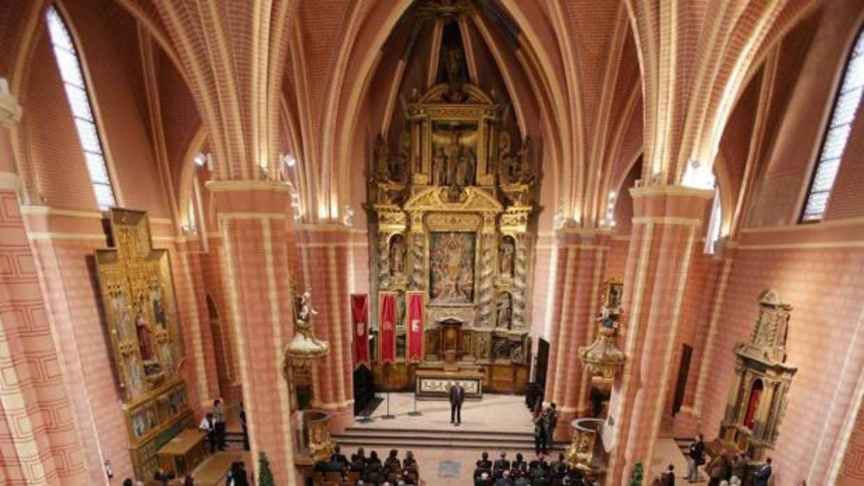 La Diputación General de Aragón quedó constituida el 9 de abril de 1978 en la iglesia bilbilitana de San Pedro
