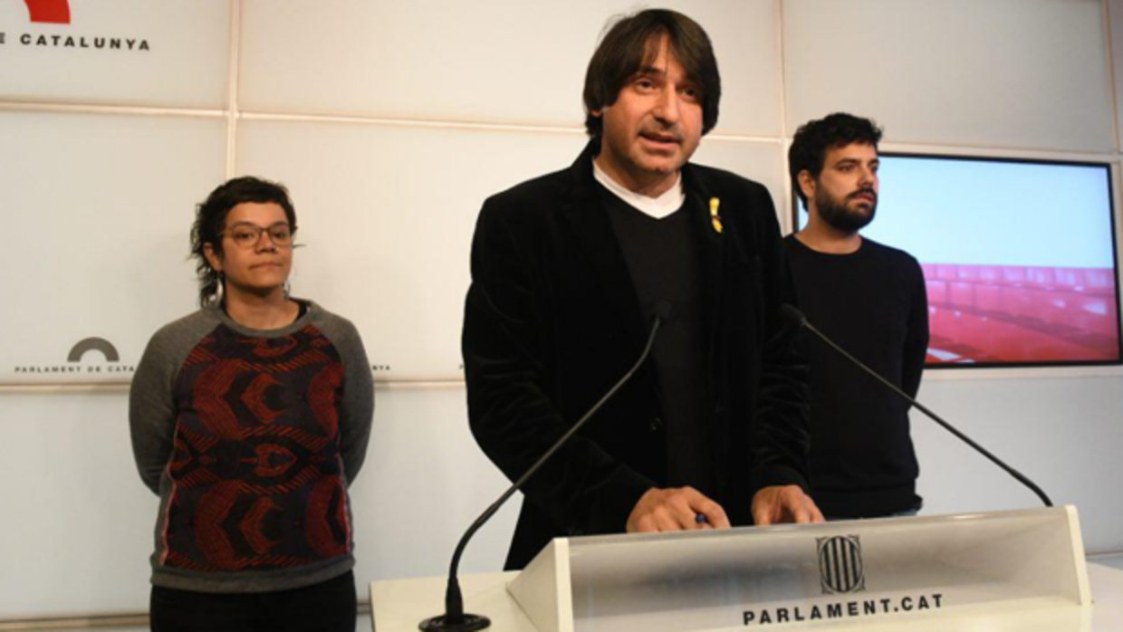 Diputados de las tres formaciones independentistas en el Parlament