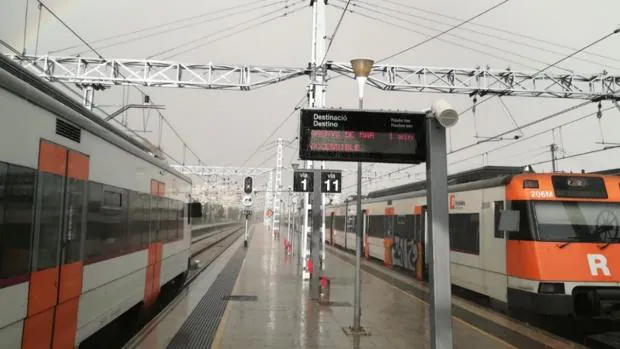 El temporal de lluvia y nieve afecta la circulación en las carreteras y ferrocarriles de Cataluña