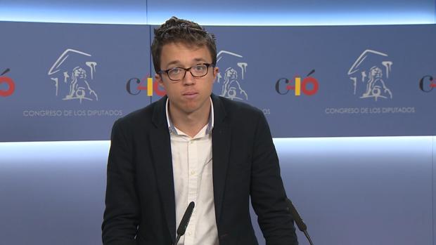 Errejón amaga con un paso atrás si no hay acuerdo sobre las listas e Iglesias responde: «Ni media tontería»