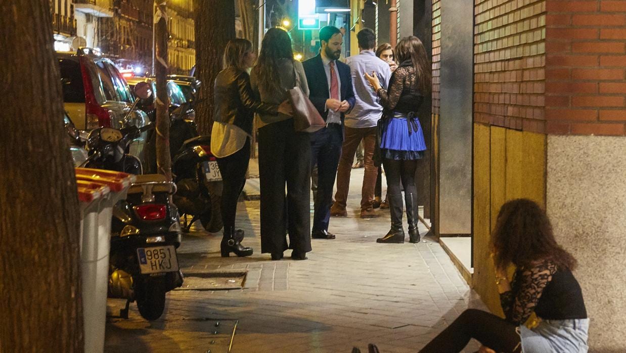 Los bares de Ponzano llenan sus terrazas, sobre todo, los fines de semana, lo que ha despertado las quejas vecinales por el ruido que generan