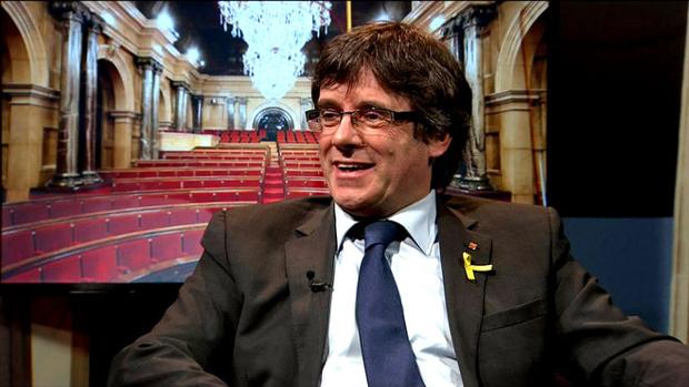 TV3 dedica toda una noche a Carles Puigdemont y Rivera describe la autonómica como «el nuevo NO-DO»