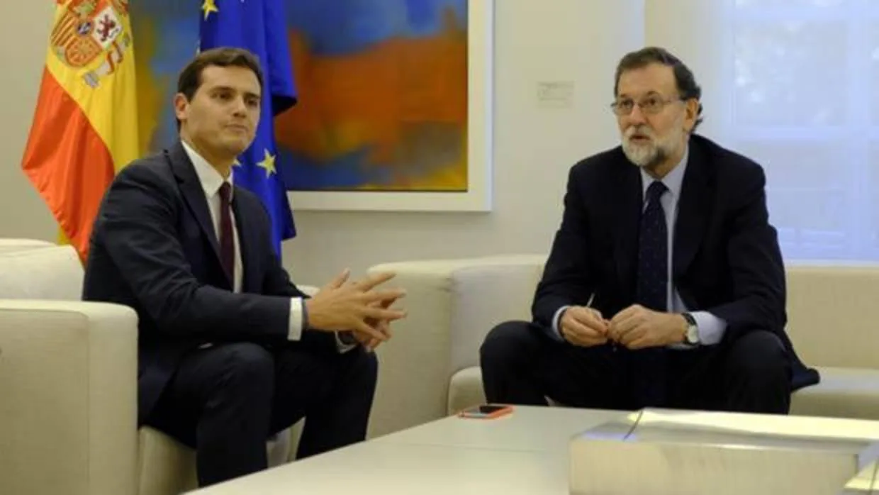 Reunión entre Rajoy y Rivera en La Moncloa en una imagen de archivo