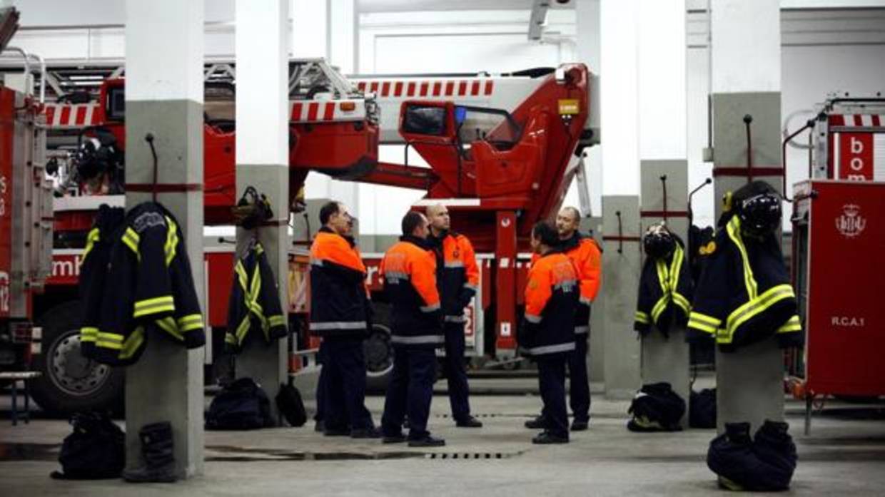 Bomberos de Valencia en instalaciones de su parque