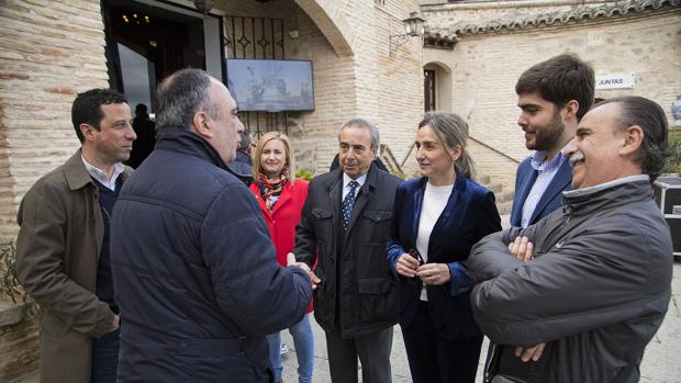 El Ayuntamiento construirá una pasarela de acceso a la ermita del Valle