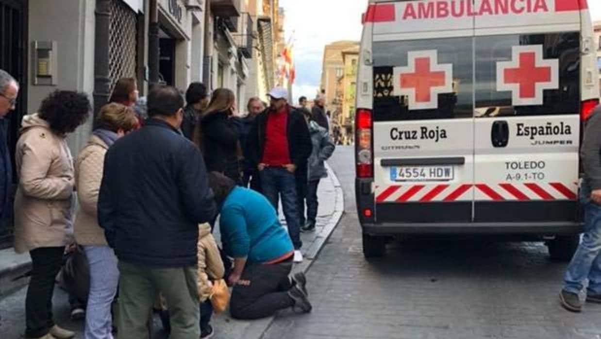 La ambulancia llega al lugar del accidente