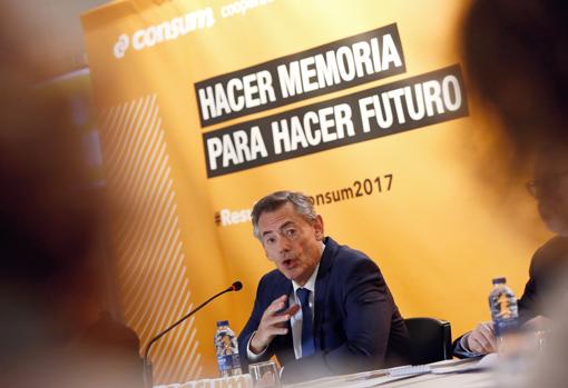 El director de la Cooperativa Consum, en la presentación