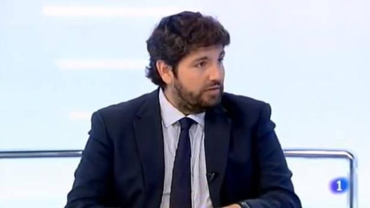 Fernando López Miras, en la entrevista con Televisión Española