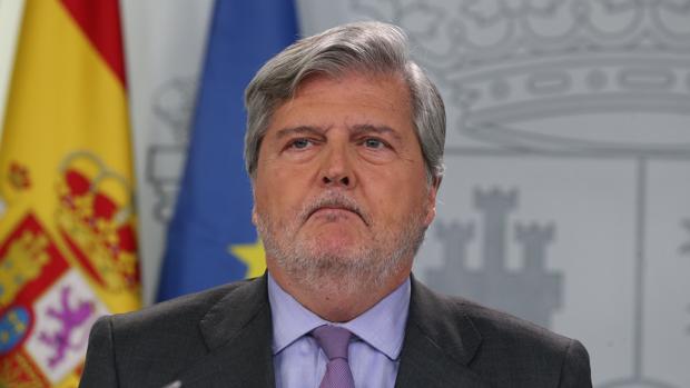 El Gobierno inicia los trámites para recurrir el intento del Parlament de investir a Puigdemont