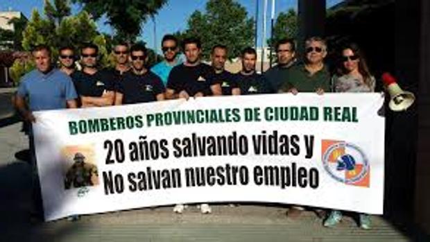 La Plataforma de Bomberos Ciudad Real pide no despedir a 37 trabajadores