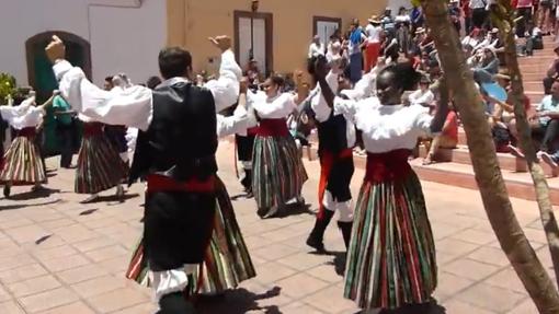 Cinco formas de sobrevivir a la celebración del Día de Canarias