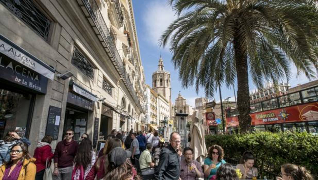 Imagen de un grupo de turistas captada en el centro de Valencia