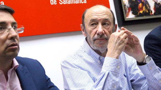 Rubalcaba, sobre ETA: «El único conflicto que hubo fue que unos señores mataban a los que no pensaban como ellos»