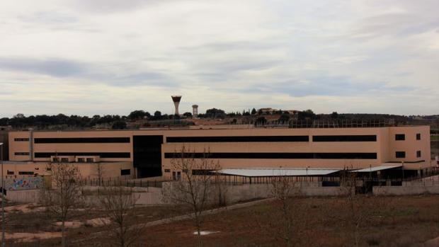 Yebes denuncia ante el juez la «conexión» de la obra de un colegio con la trama Púnica