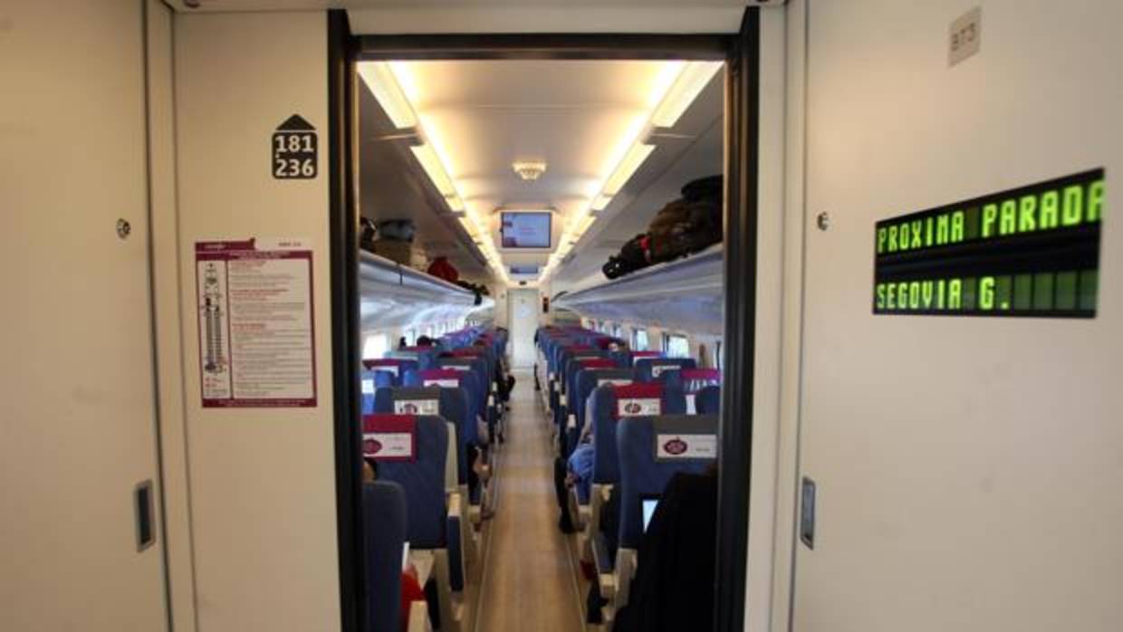 Imagen de archivo del interior de un tren de alta velocidad