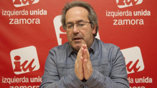 El alcalde de Zamora (IU), sobre el chalé de Iglesias: «No es lógico implicar a la militancia en asuntos personales»