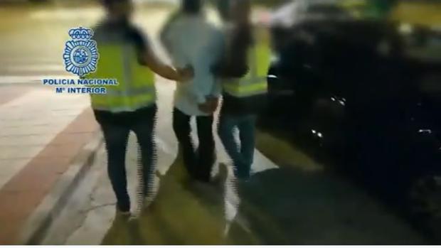 Los GEO detienen a un peligroso delincuente que había atracado en Toledo