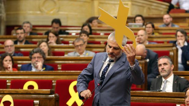 Detenido por amenazar de muerte a un diputado de Ciudadanos en el Parlament