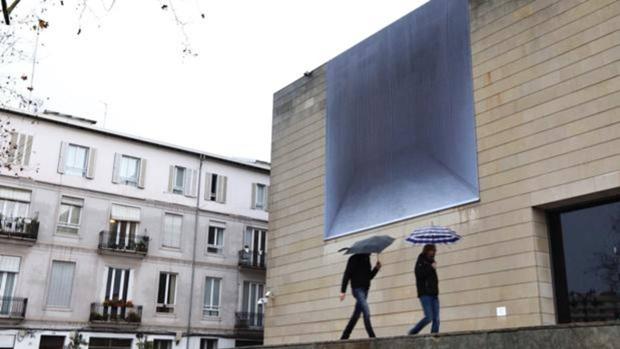 Condenan al exsubdirector financiero del IVAM por almacenar fotos de menores desnudas