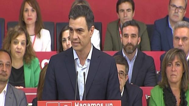 Pedro Sánchez: «España necesita un Gobierno limpio y no uno preocupado de defenderse en los tribunales»