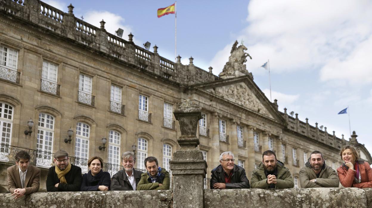 Imagen de archivo de los alcaldes de La Coruña, Xulio Ferreiro, y de Valencia, Joan Ribó