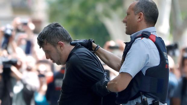 La juez cita a 14 testigos por el crimen de la niña de Vilanova