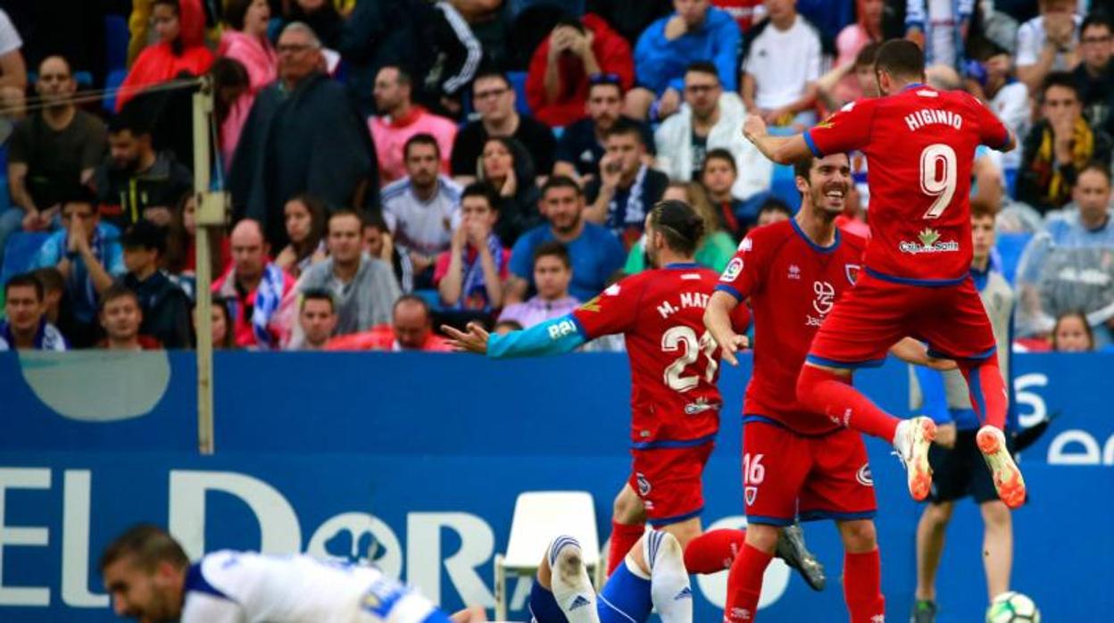 Los jugadores del Numancia celebran el pase a la final del Play Off de ascenso