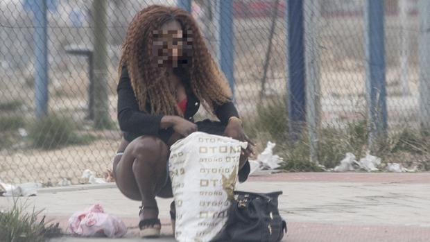 Los macabros ritos de vudú para obligar a menores a prostituirse en la calle