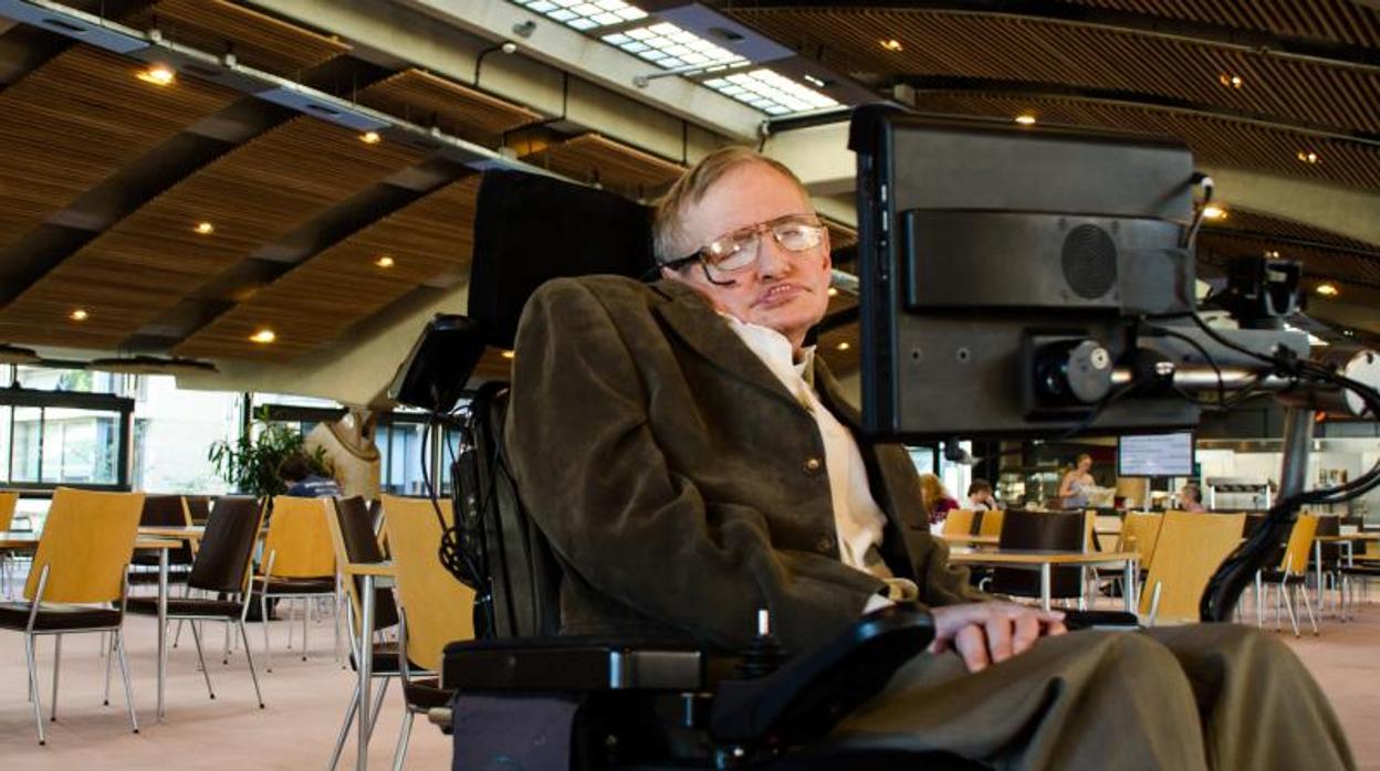 El astrofísico Stephen Hawking