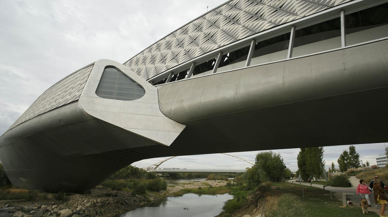 El Gobierno aragonés prevé convertir el Pabellón Puente en un centro sobre la «movilidad sostenible»